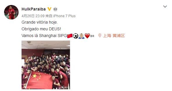 吴镇宇袁咏仪饰演的一家人与古天乐饰演的邻居之间的矛盾冲突也非常直观的跃然纸上